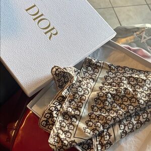 Christian dior vintage silk scarf 18”x 18”
